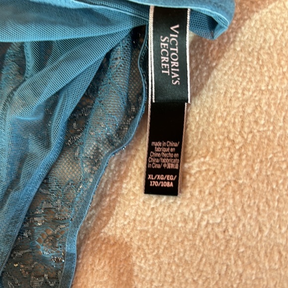 Size XL Victoria’s Secret thong-back halter Teddy in aqua blue. - Picture 5 of 6